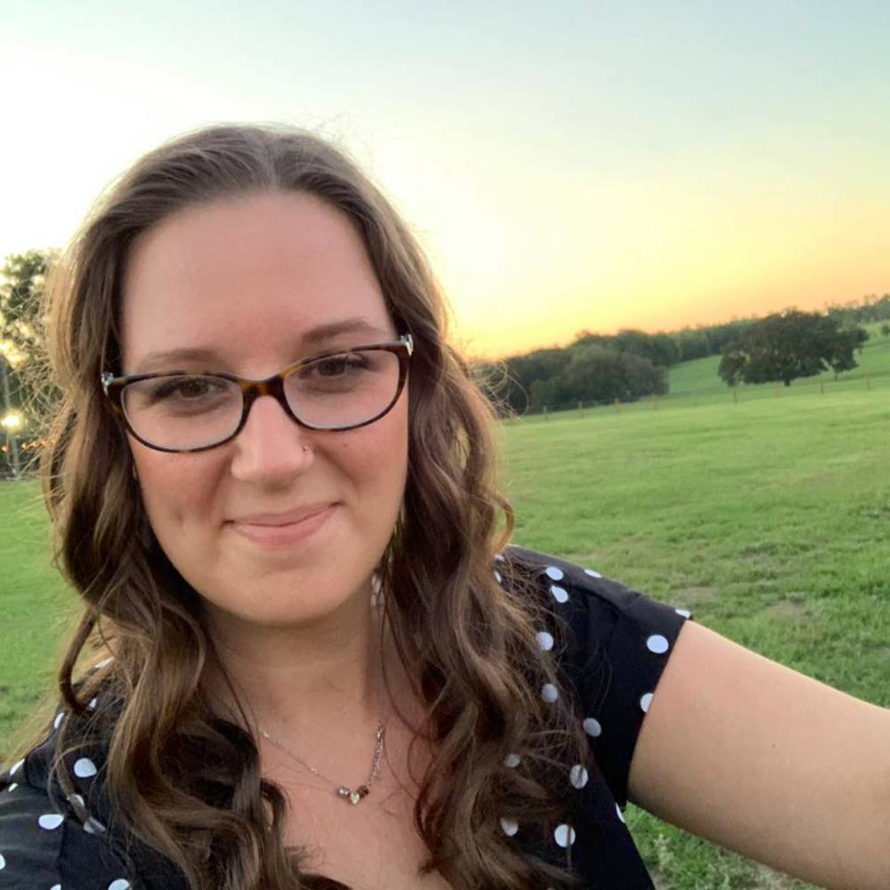 Meet your Posher, Stephanie